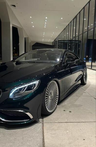 Mercedes Benz Wallpapers 4k iPhone