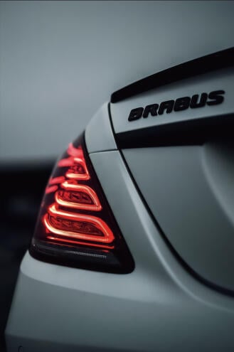 Mercedes Benz Wallpapers 4k iPhone