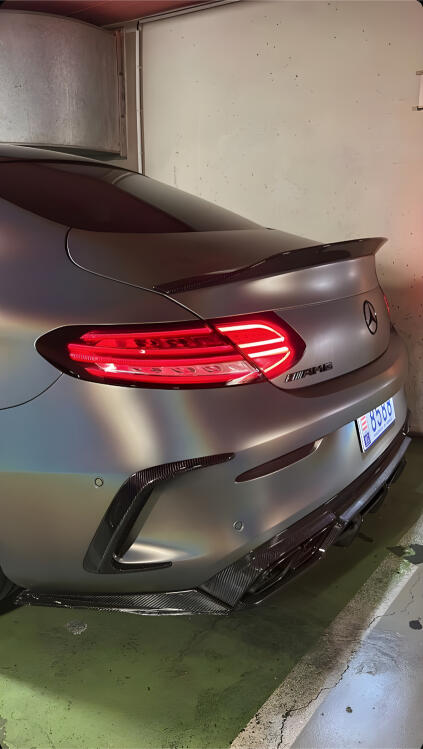 Mercedes Benz Wallpapers 4k iPhone